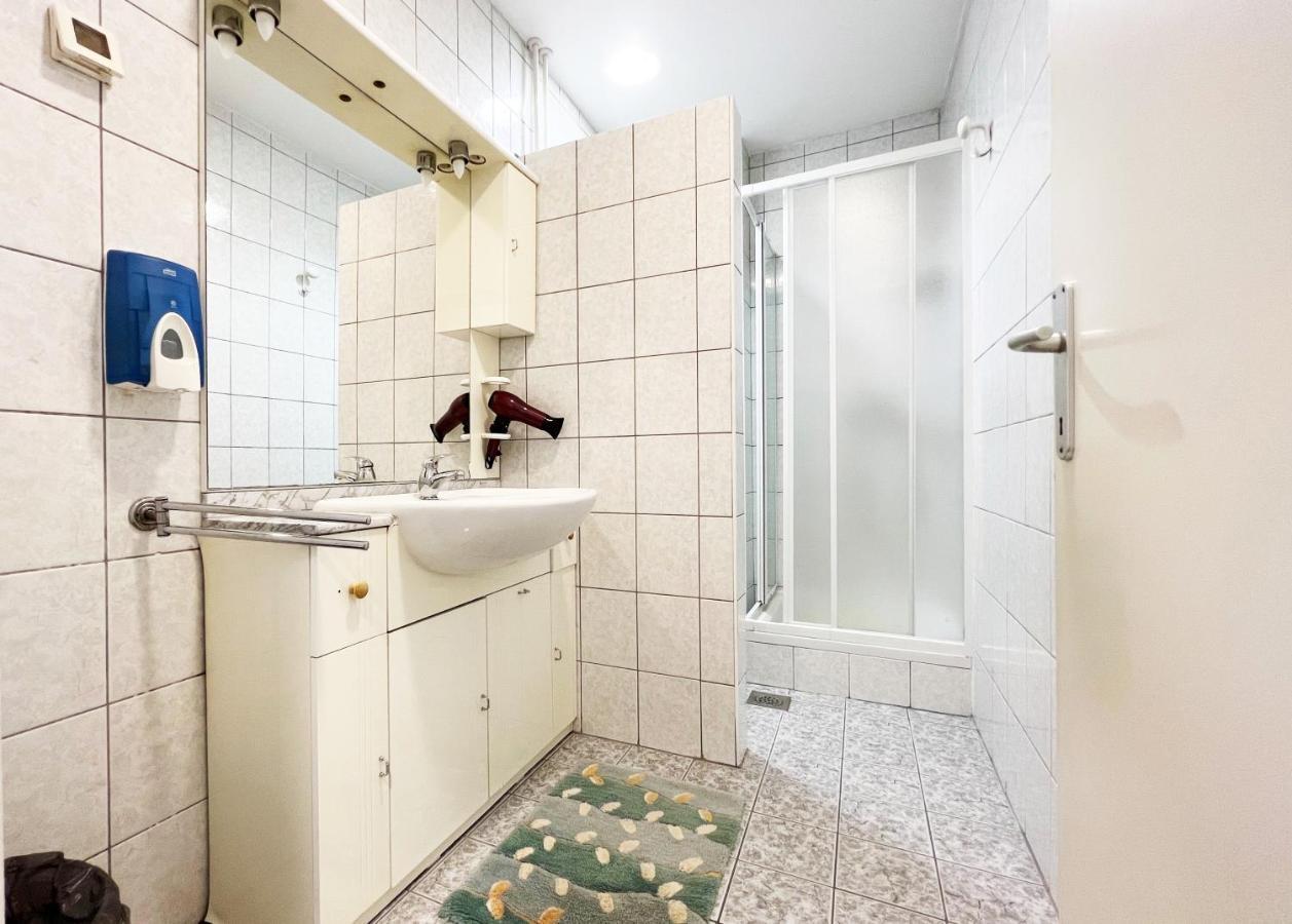 Rooms Studentsko Naselje Ivan Goran Kovacic Fiume Camera foto