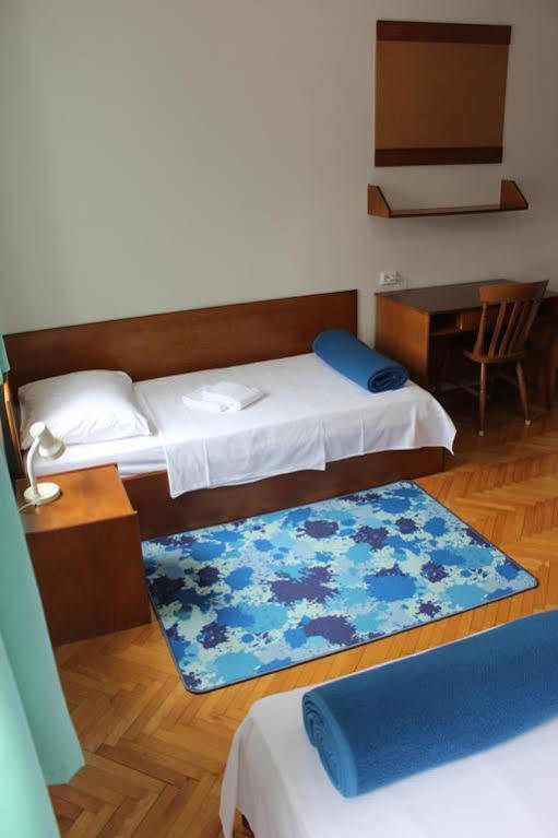 Rooms Studentsko Naselje Ivan Goran Kovacic Fiume Esterno foto