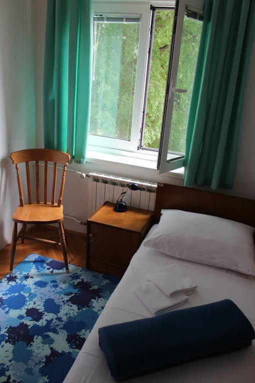 Rooms Studentsko Naselje Ivan Goran Kovacic Fiume Esterno foto