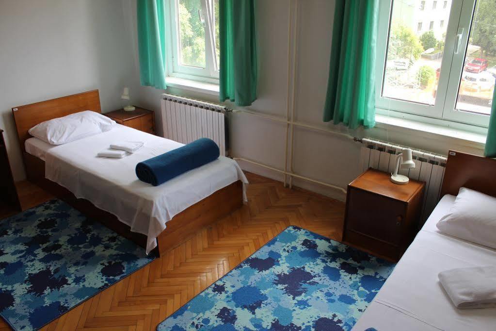 Rooms Studentsko Naselje Ivan Goran Kovacic Fiume Esterno foto